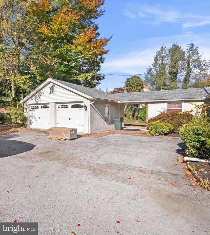 123 E KNOWLTON ROAD