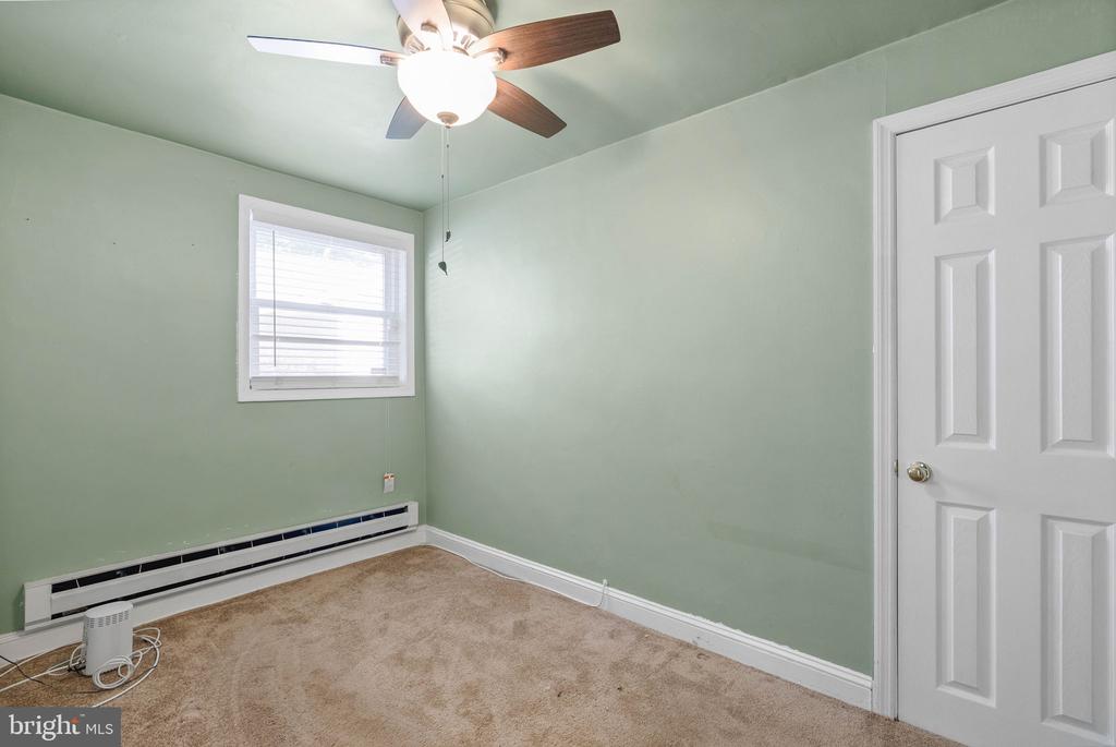 123 E KNOWLTON ROAD