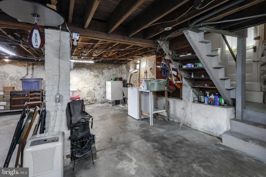 831 CONCORD AVENUE