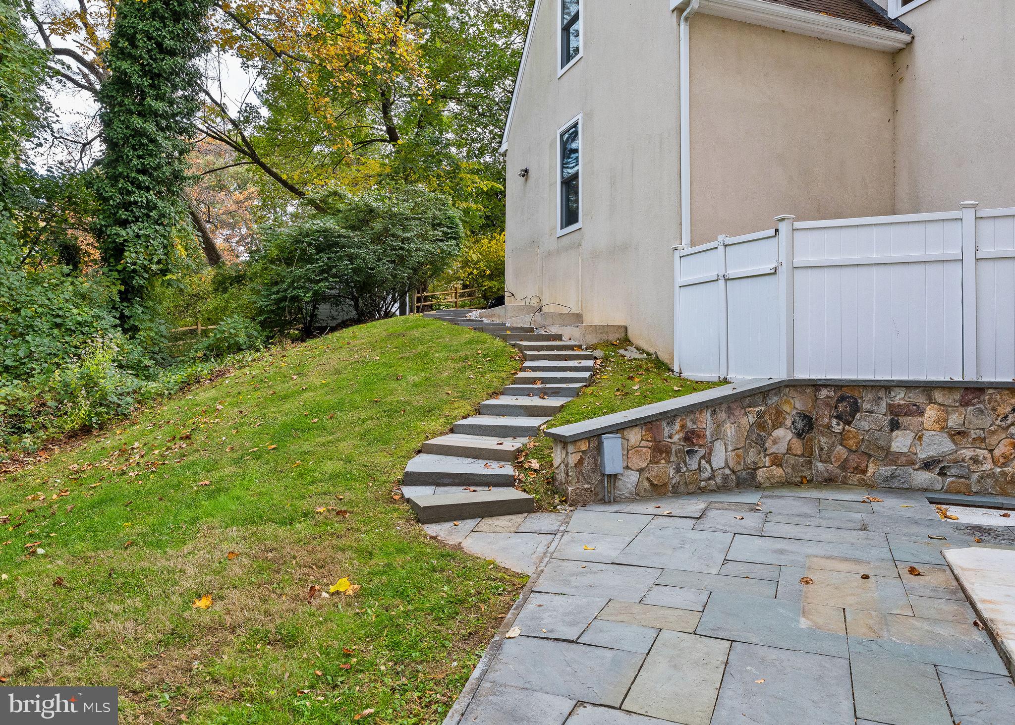 484 KING OF PRUSSIA ROAD