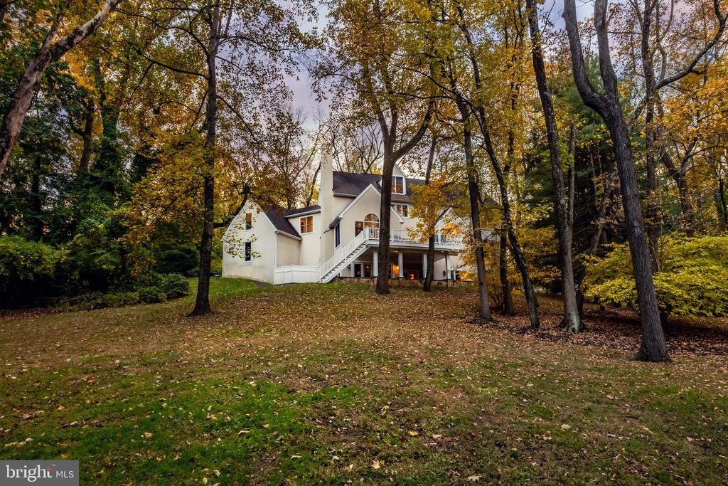 484 KING OF PRUSSIA ROAD