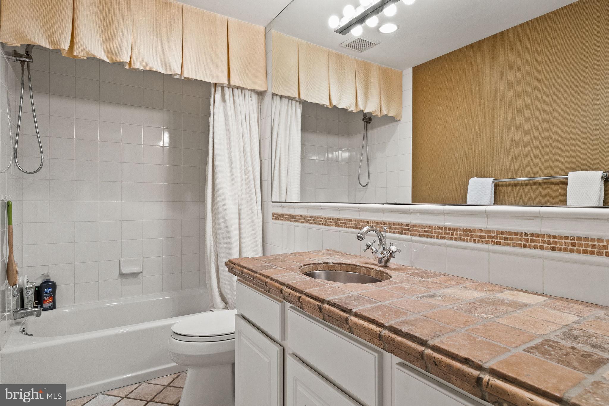 484 KING OF PRUSSIA ROAD