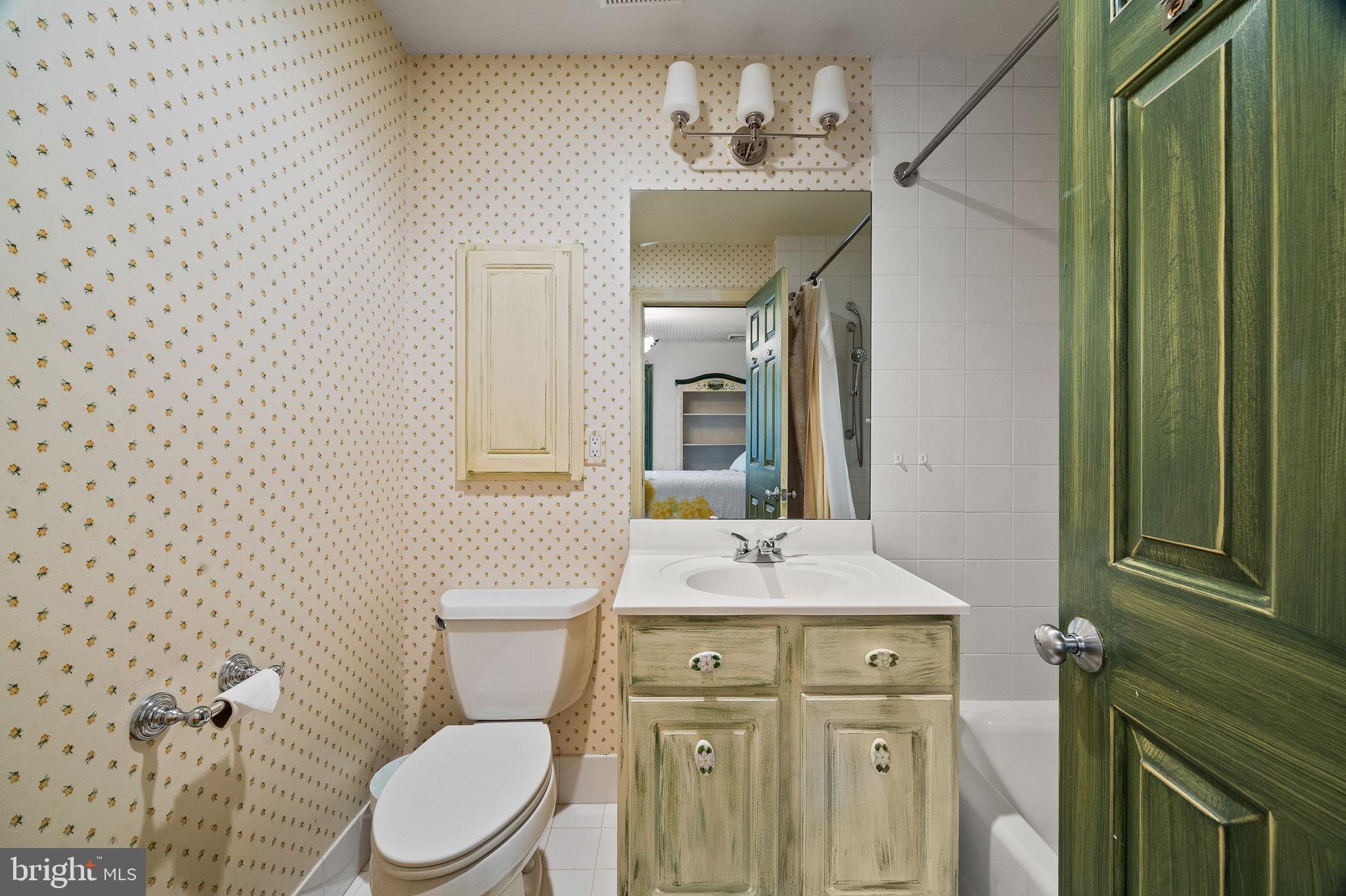 484 KING OF PRUSSIA ROAD