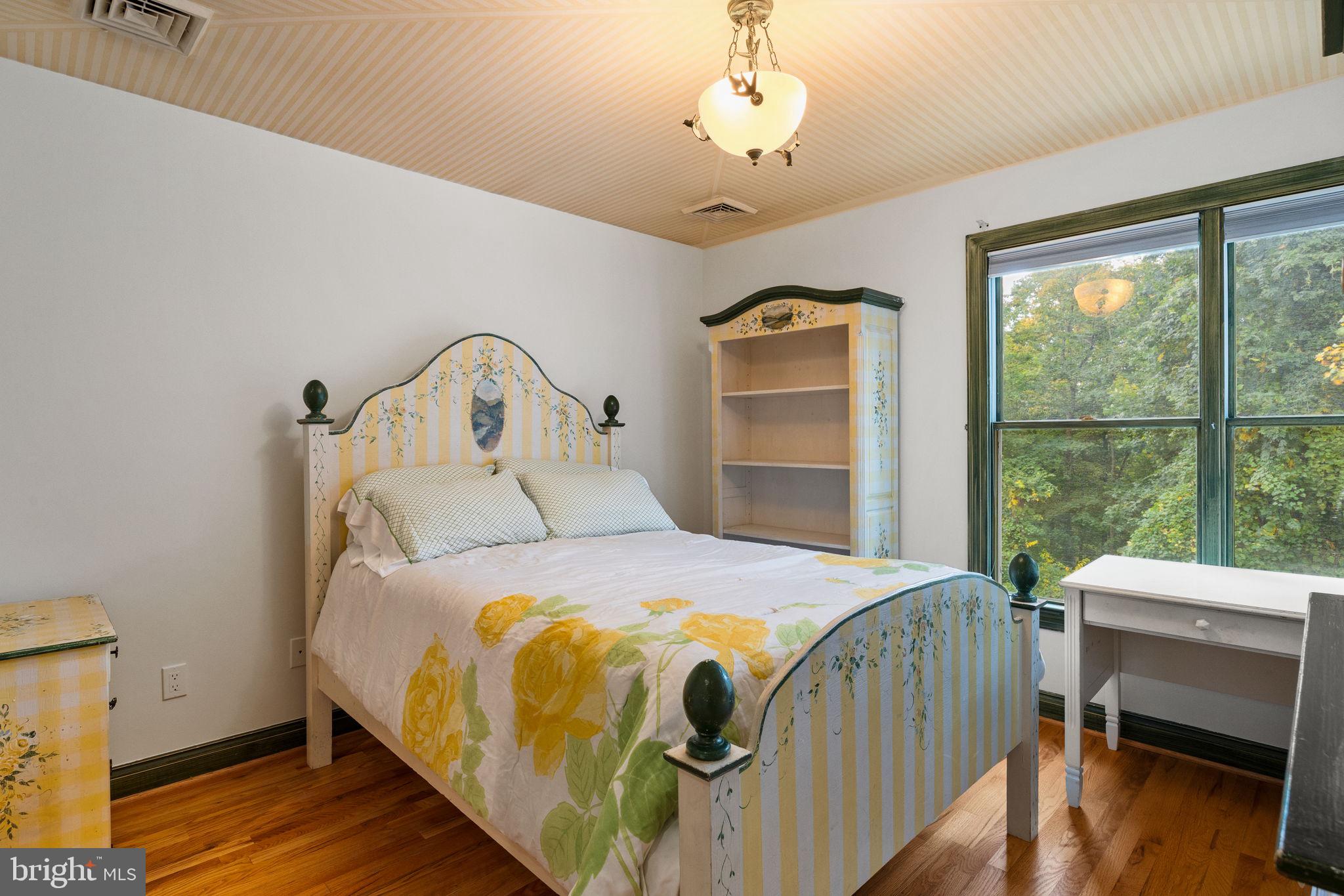 484 KING OF PRUSSIA ROAD