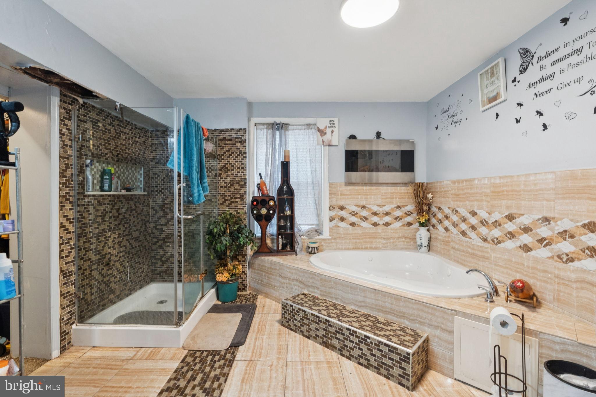 543 BLOOMFIELD AVENUE