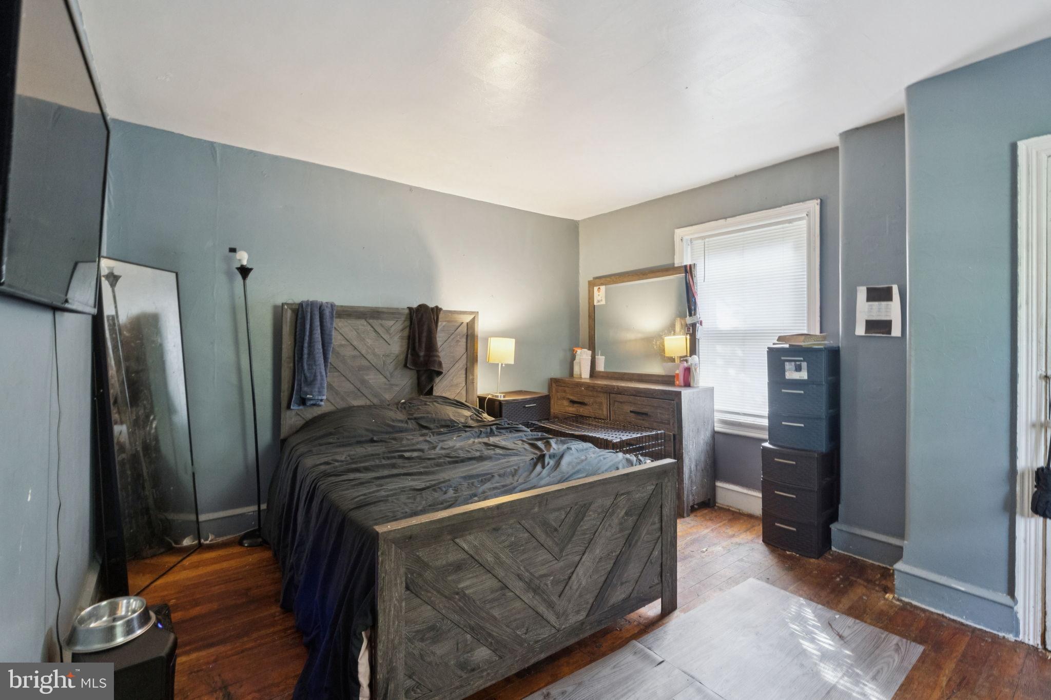 543 BLOOMFIELD AVENUE