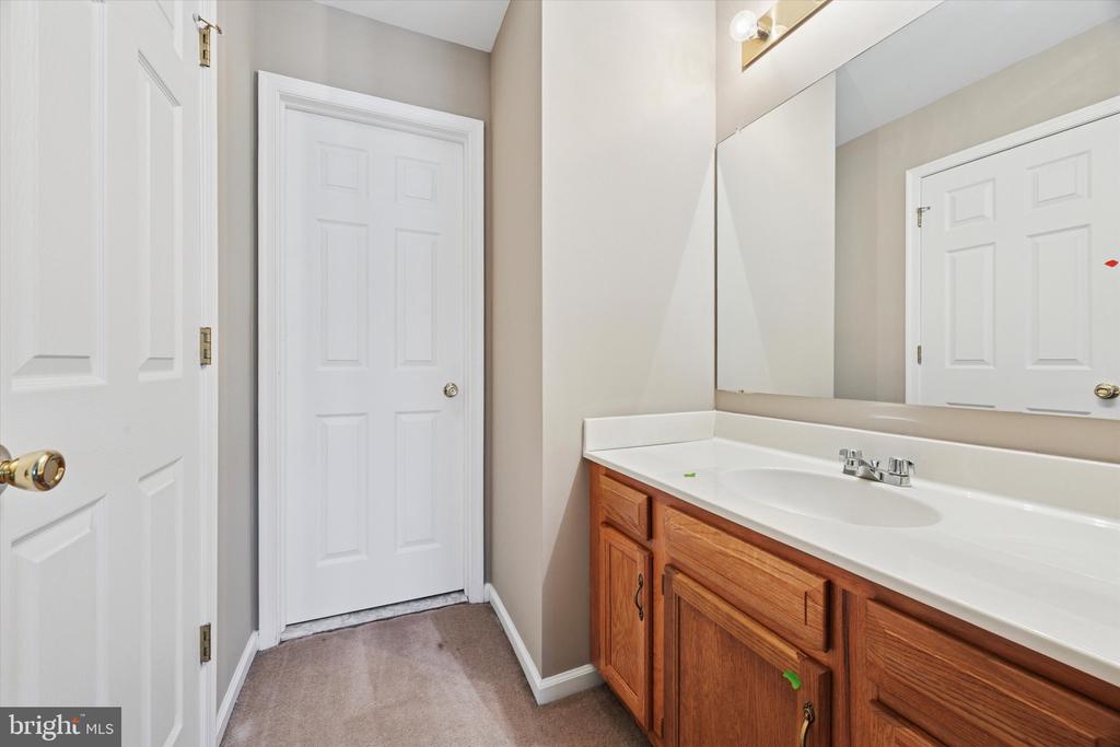 226 MORIA PLACE 226