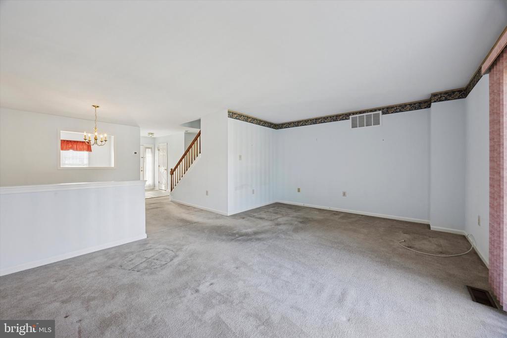 226 MORIA PLACE 226