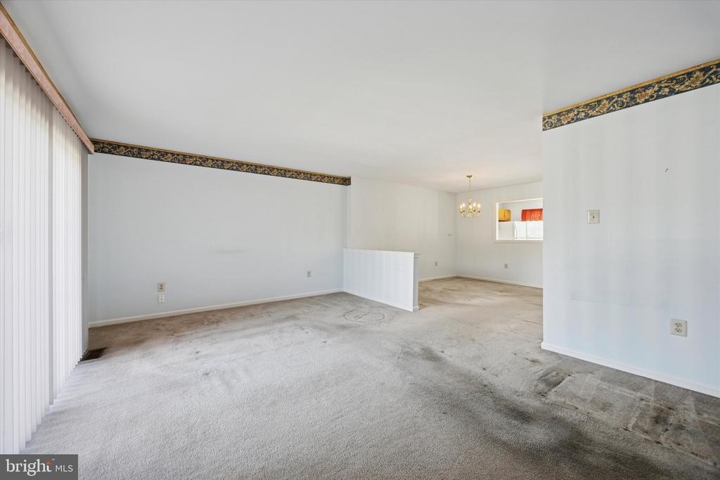 226 MORIA PLACE 226