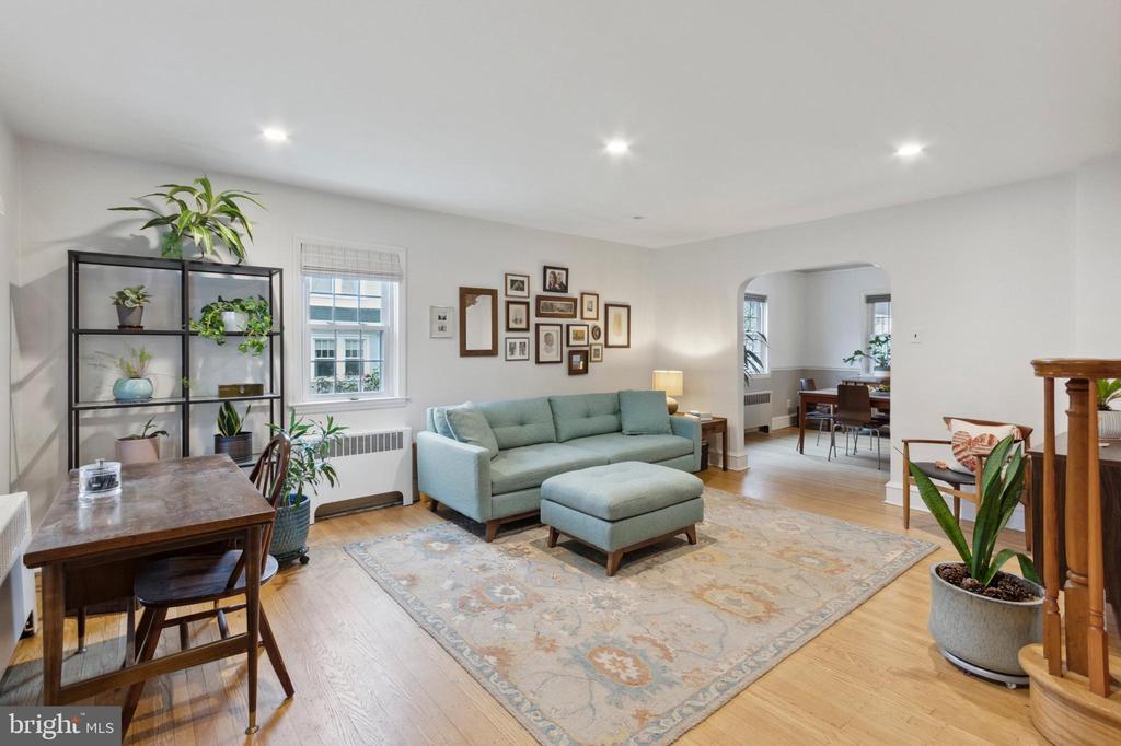 1420 LAWNDALE ROAD