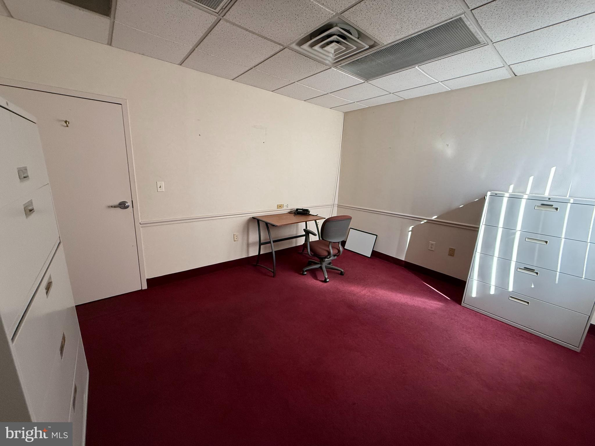 1254 W CHESTER PIKE 206B