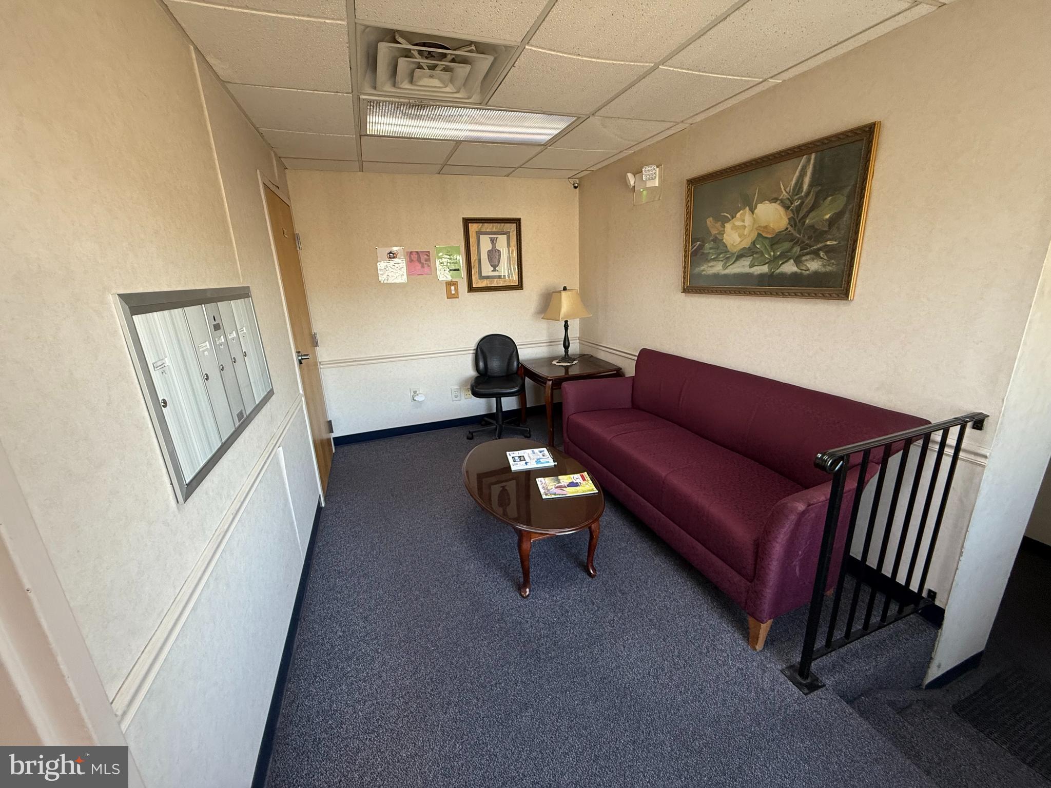 1254 W CHESTER PIKE 206C