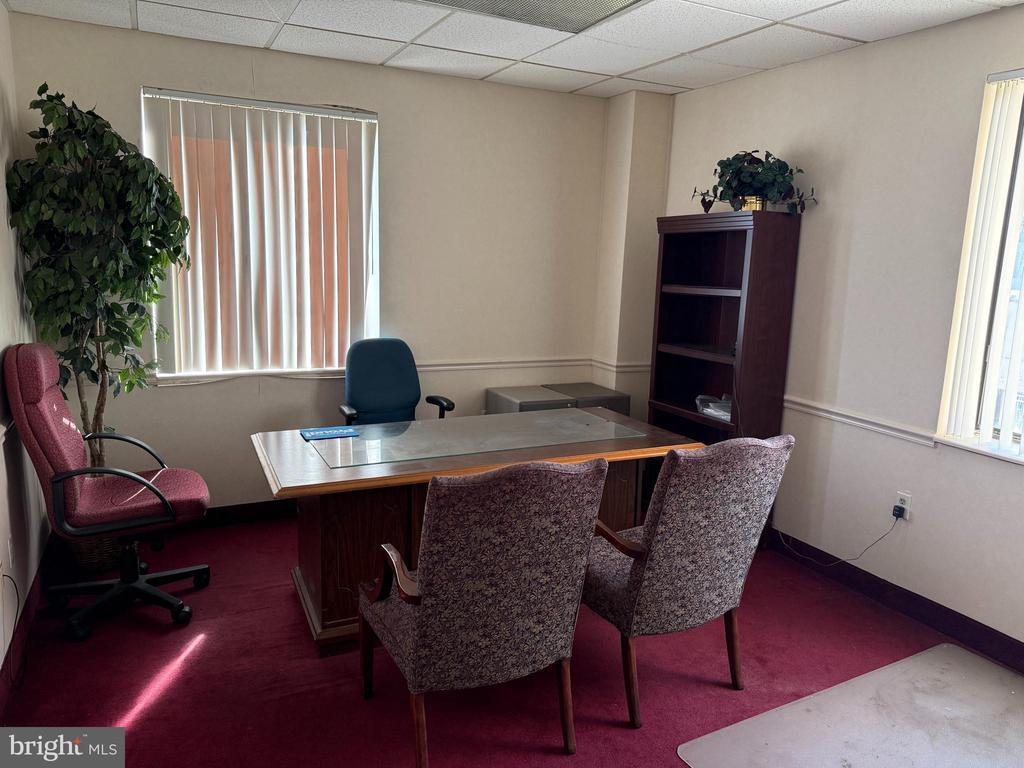 1254 W CHESTER PIKE 206C