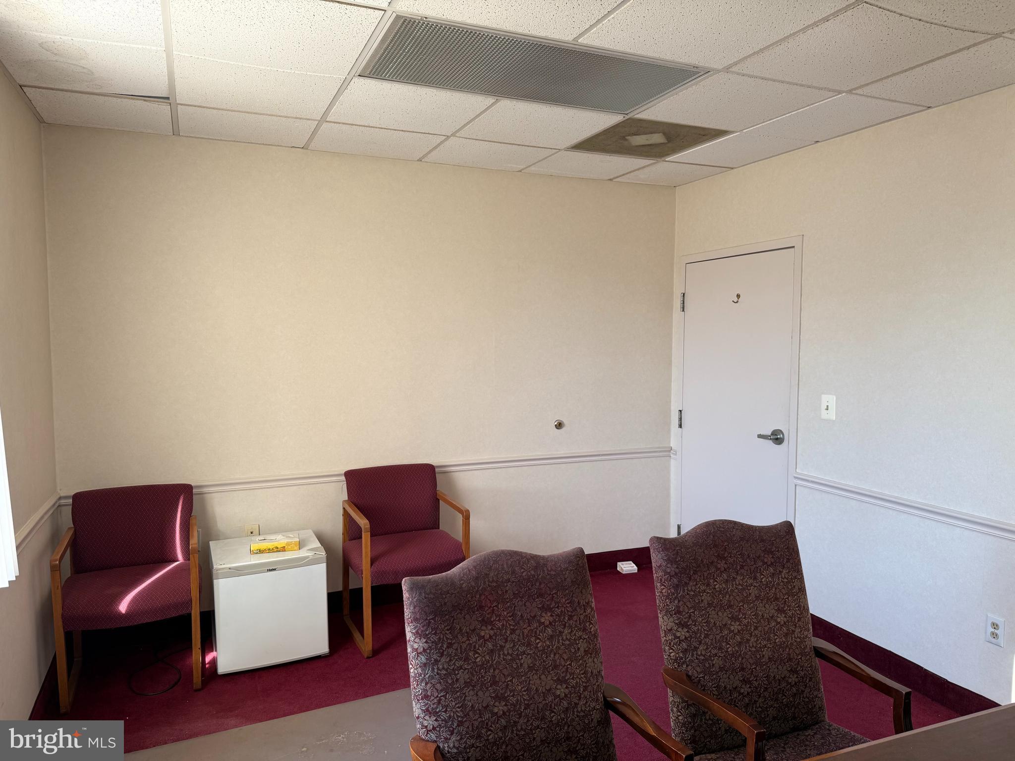 1254 W CHESTER PIKE 206C