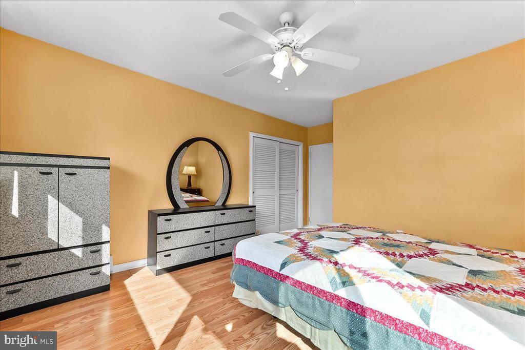 2119 BOXWOOD DRIVE