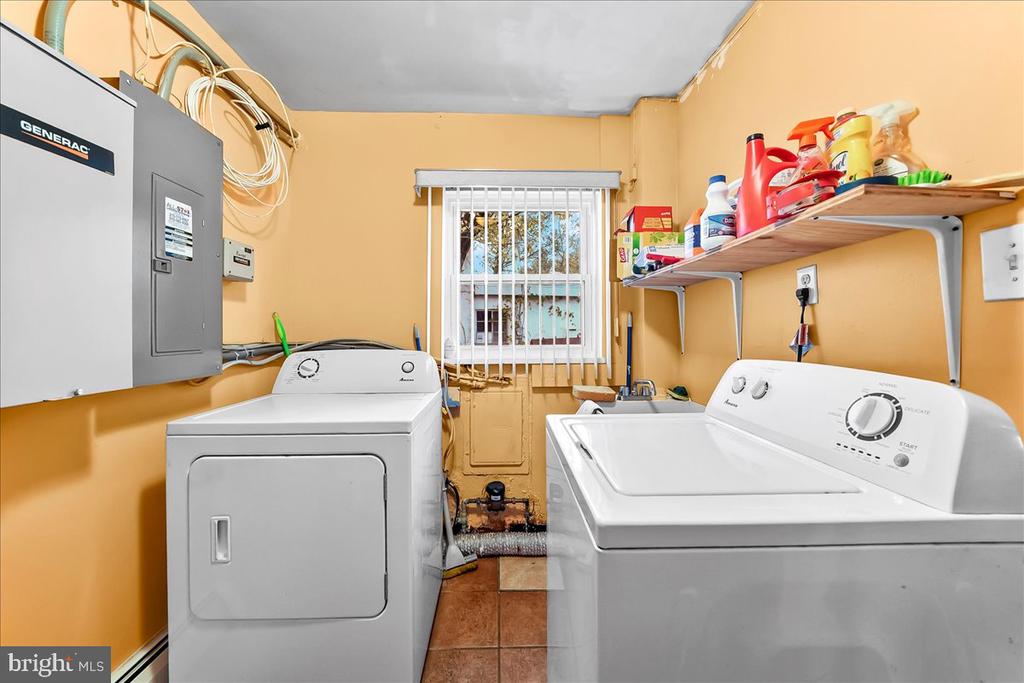 2119 BOXWOOD DRIVE
