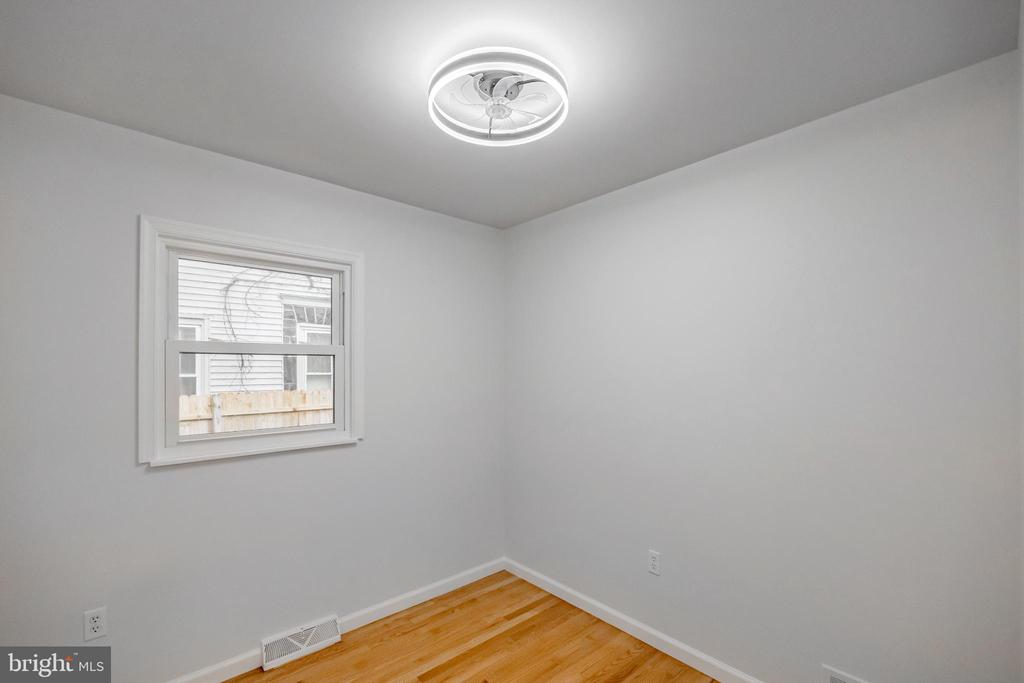 241 S CEDAR LANE