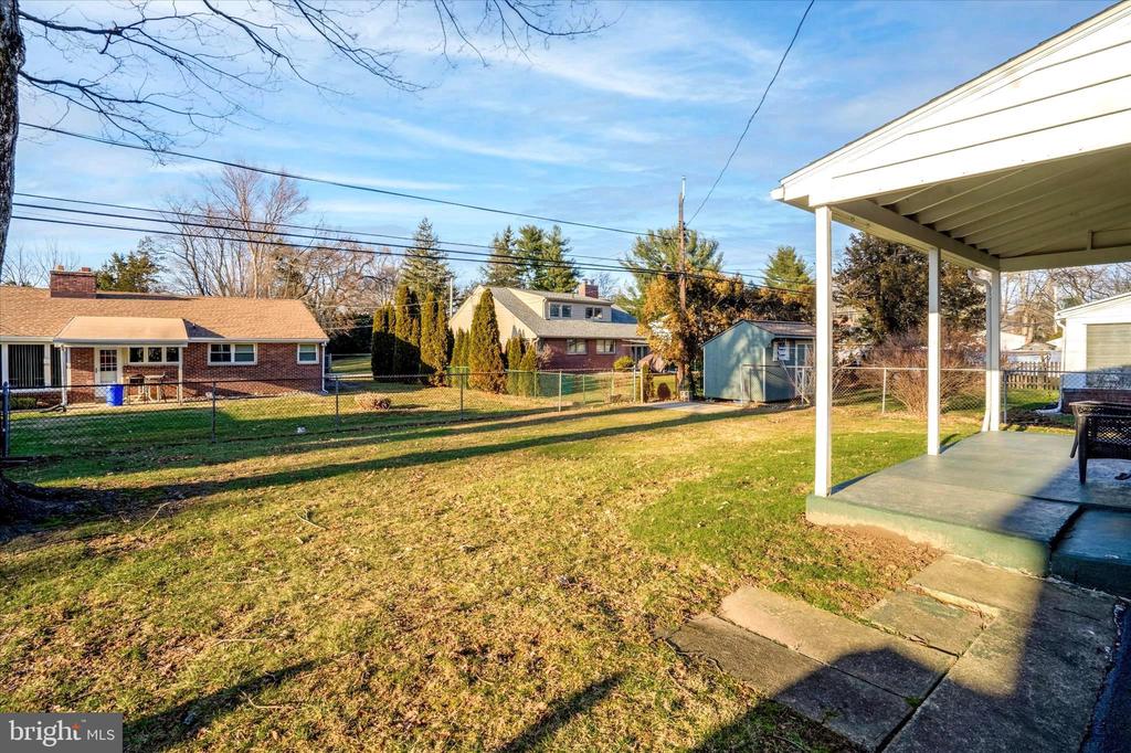 210 PADDOCK ROAD