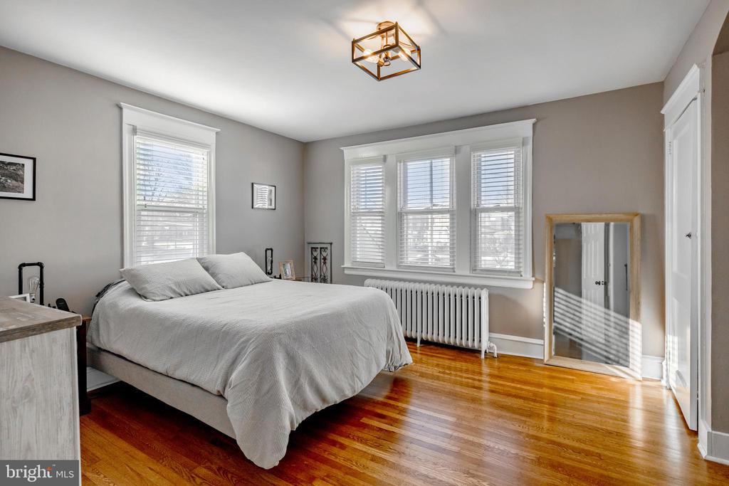 39 COLUMBUS AVENUE