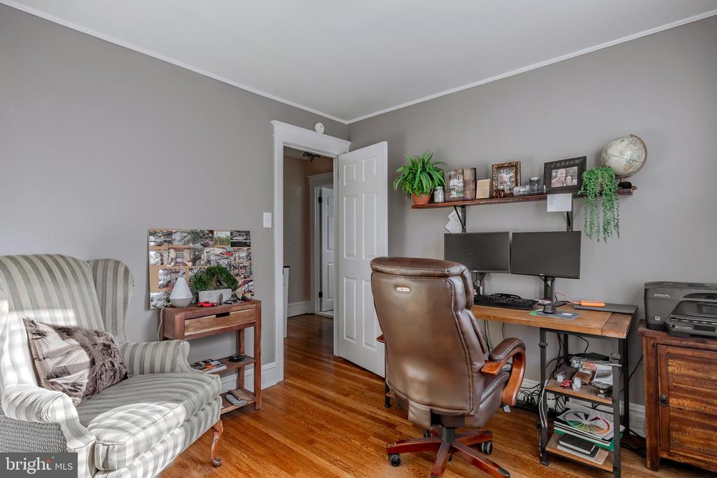 39 COLUMBUS AVENUE