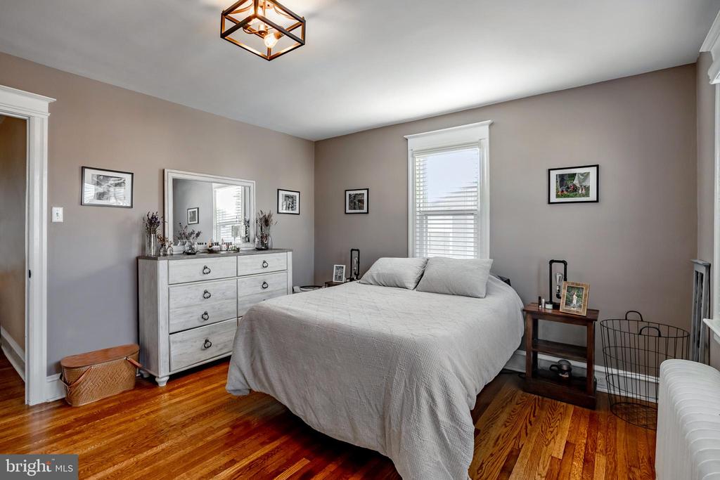 39 COLUMBUS AVENUE