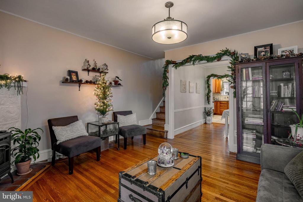 39 COLUMBUS AVENUE