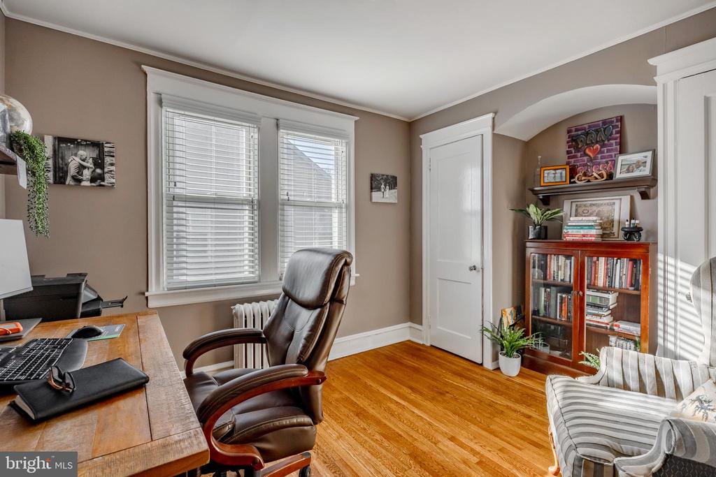 39 COLUMBUS AVENUE