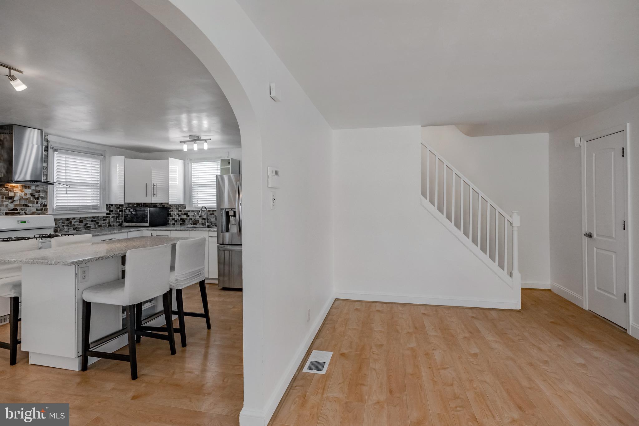 148 MEADOWBROOK AVENUE