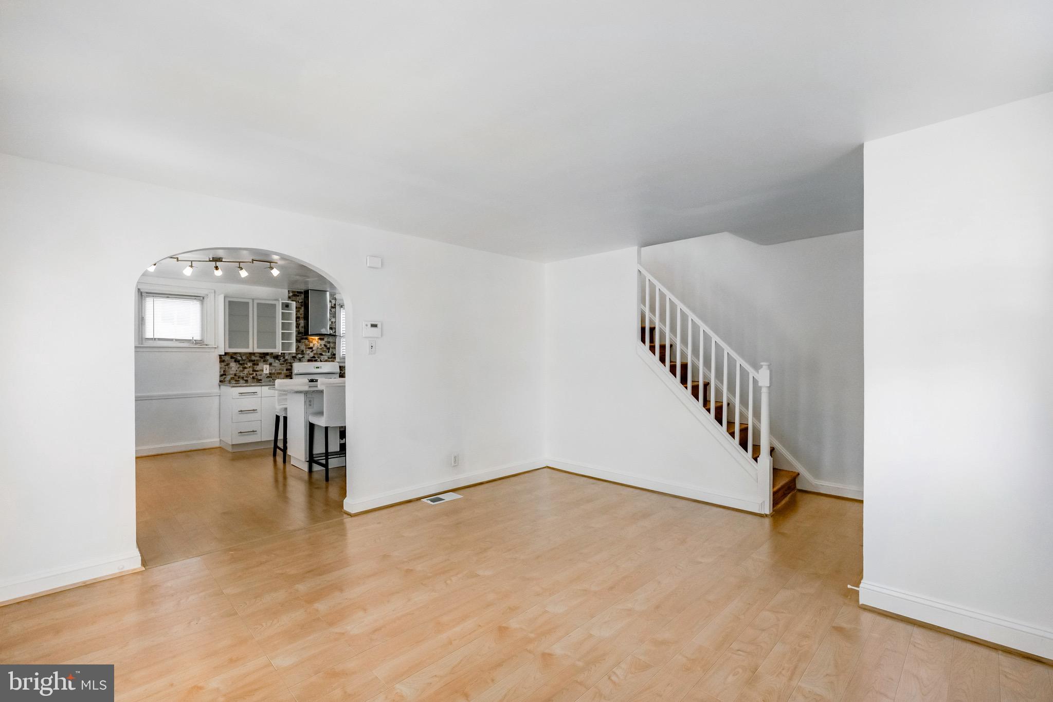 148 MEADOWBROOK AVENUE