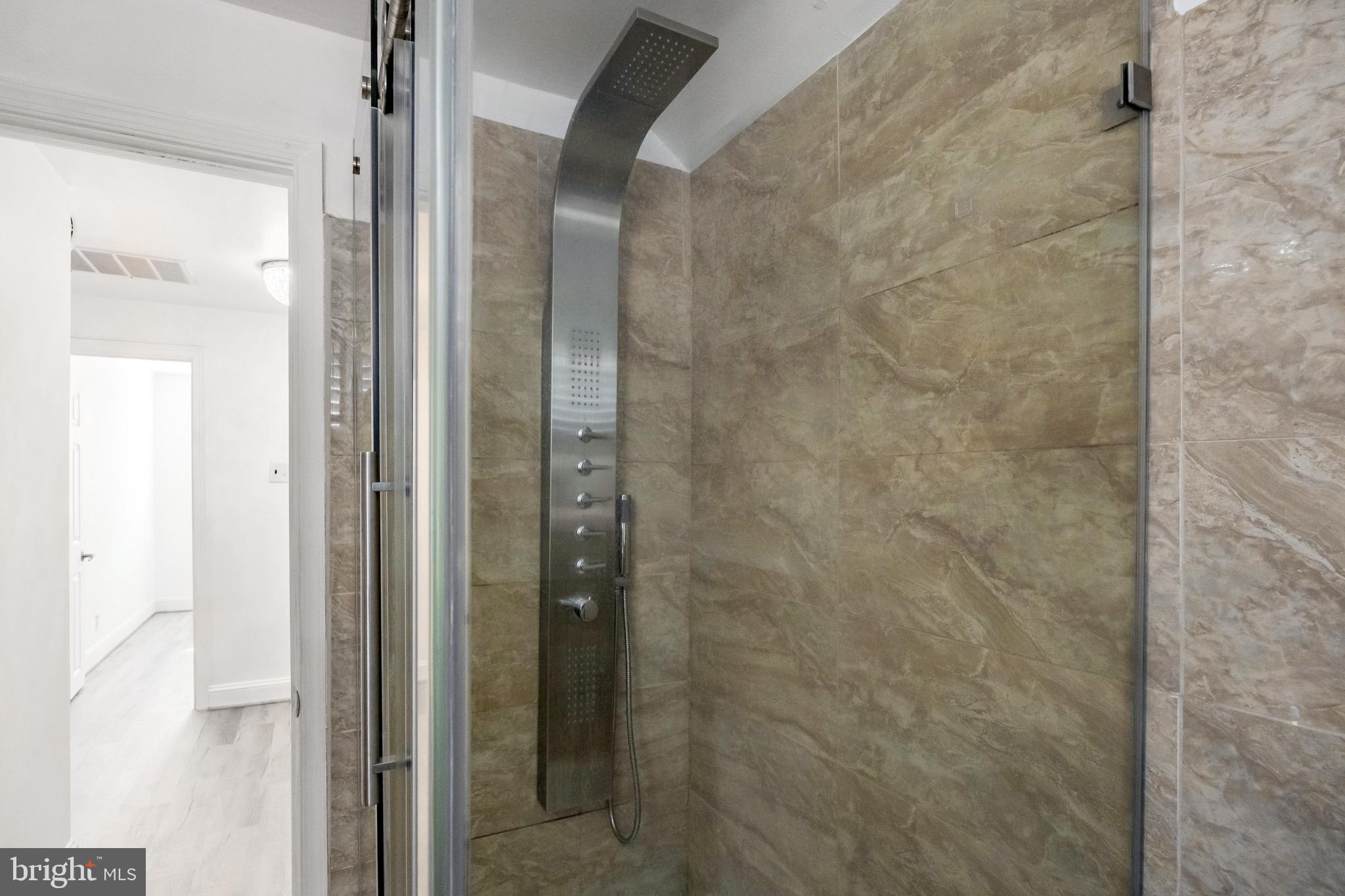 148 MEADOWBROOK AVENUE