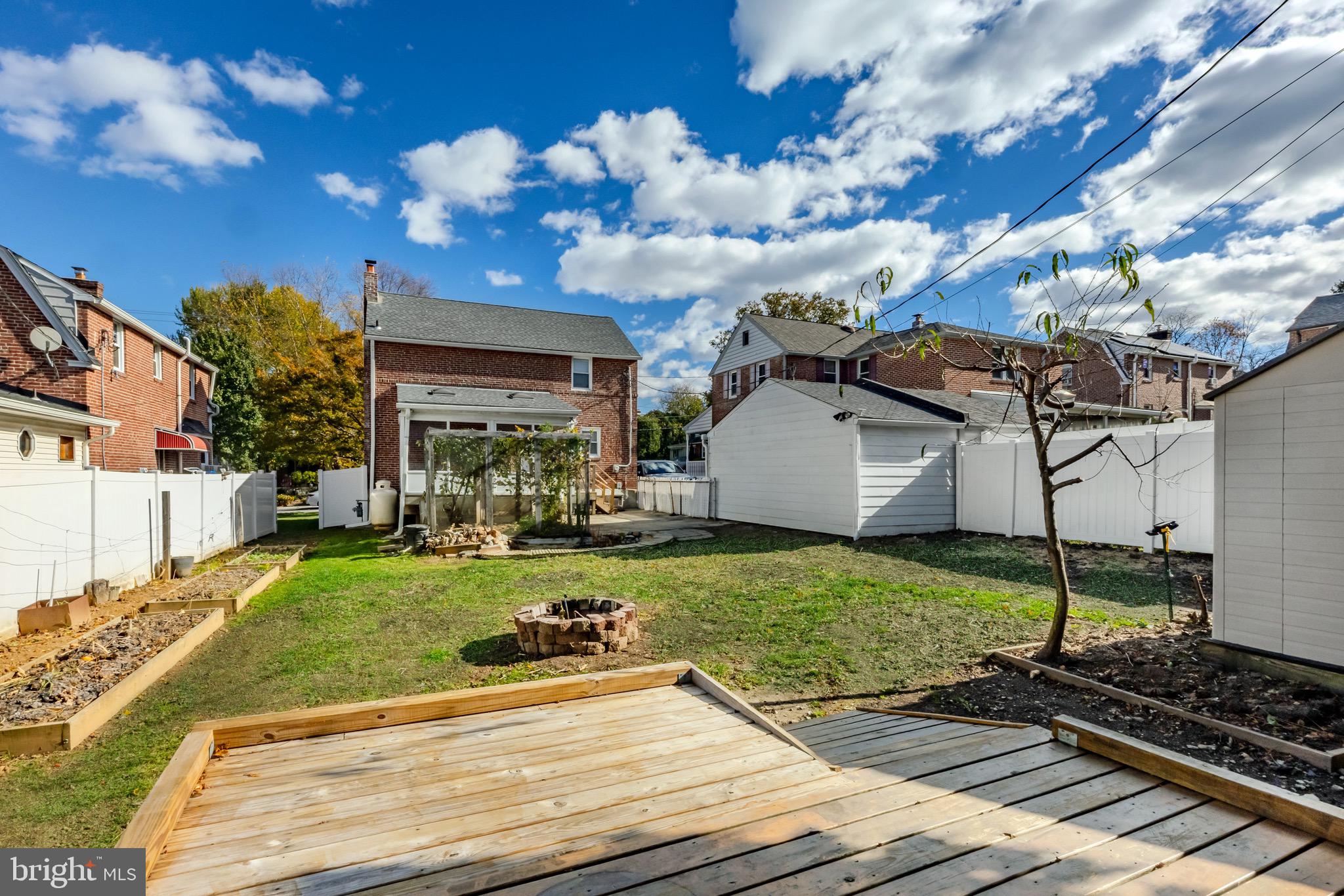 148 MEADOWBROOK AVENUE