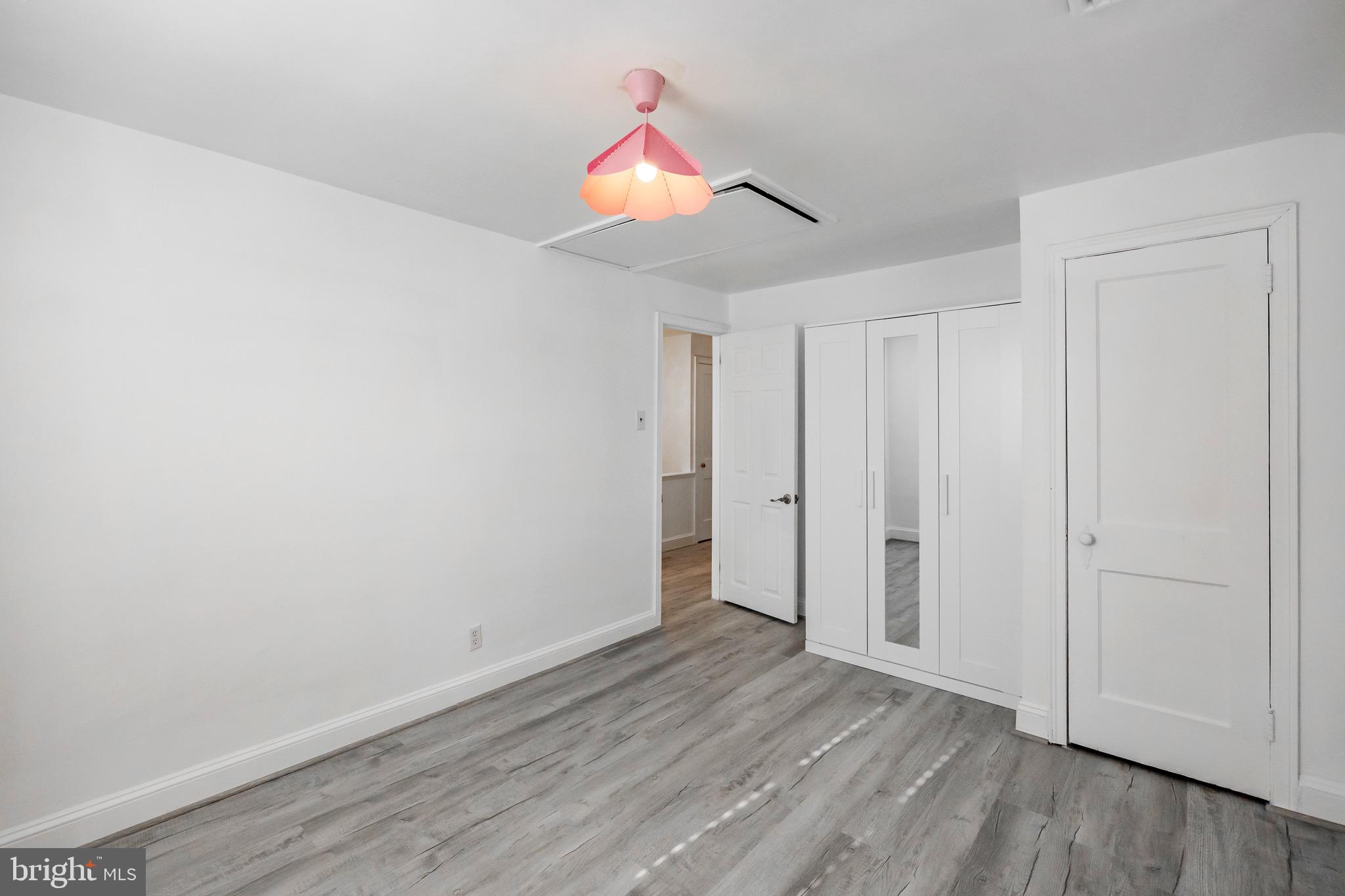 148 MEADOWBROOK AVENUE