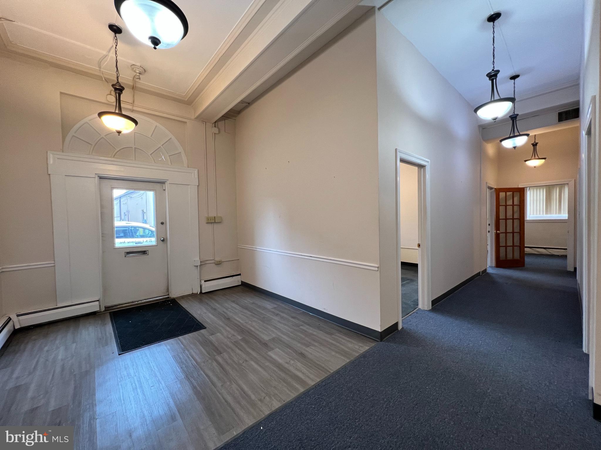 27 S LANSDOWNE AVENUE