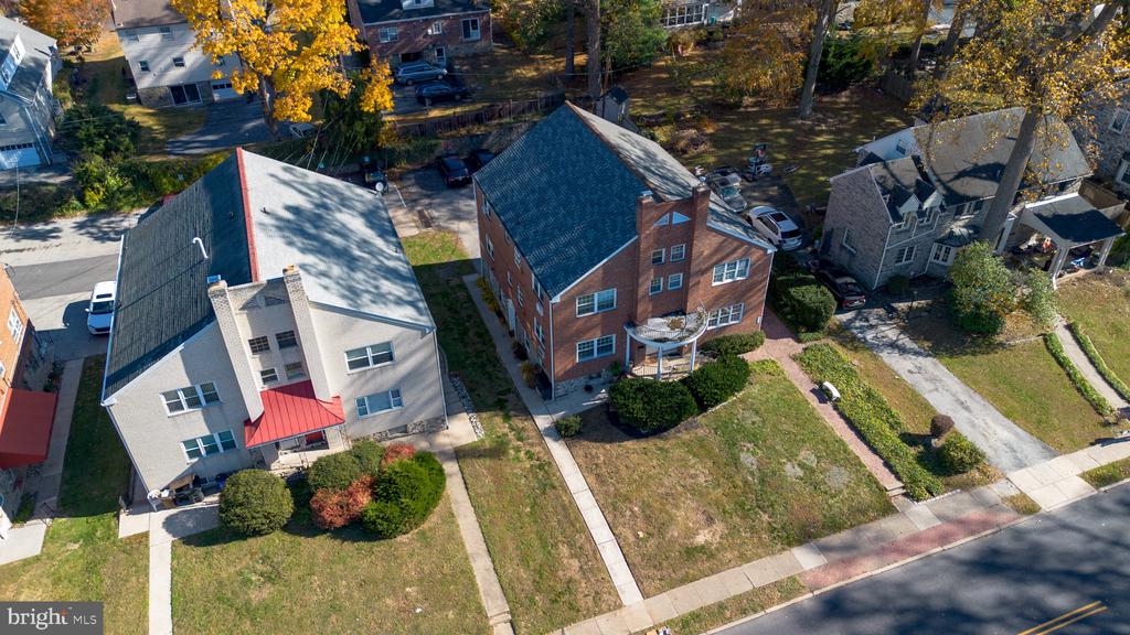 1223 DREXEL AVENUE