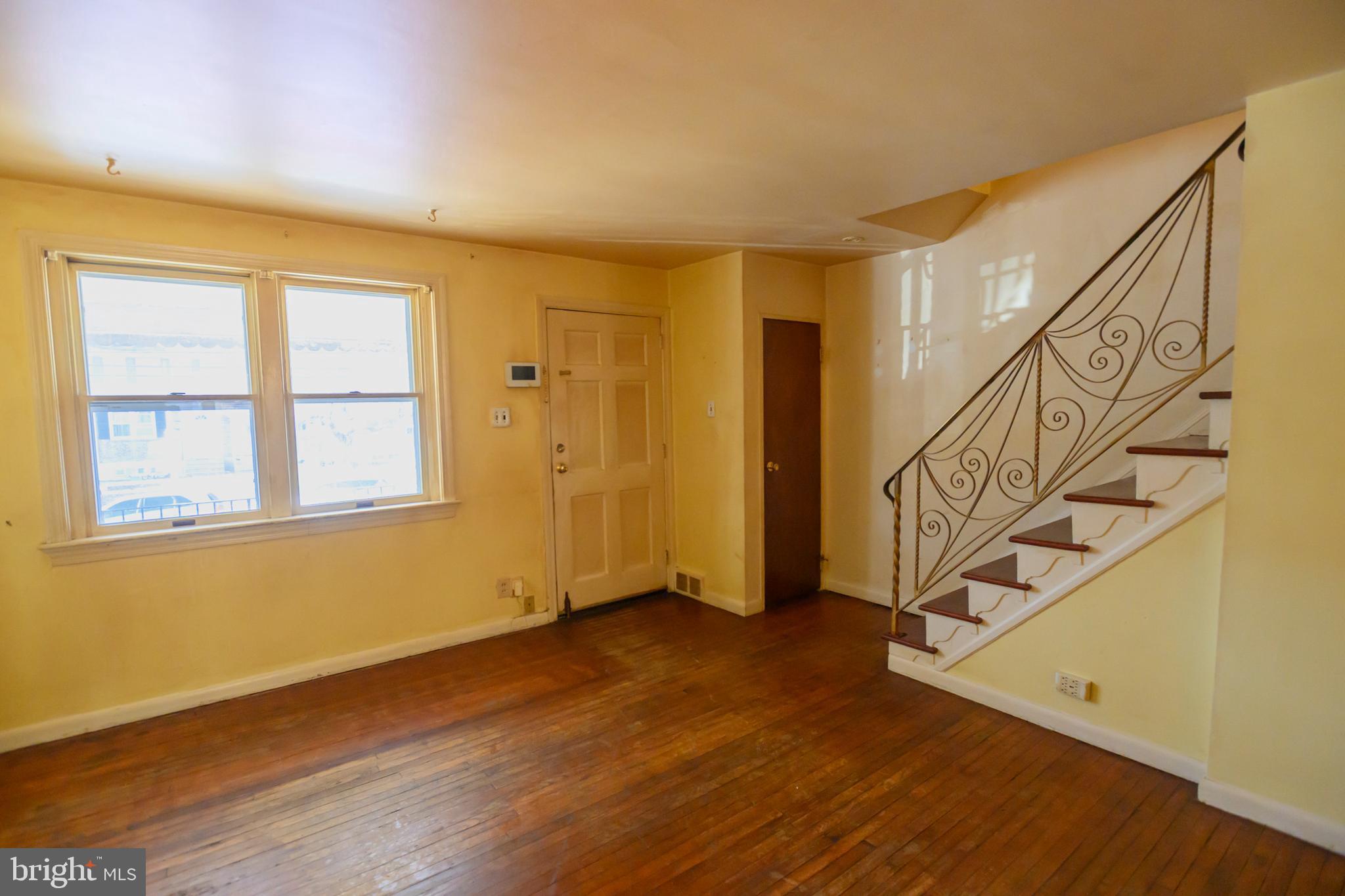 127 SHERBROOK BOULEVARD