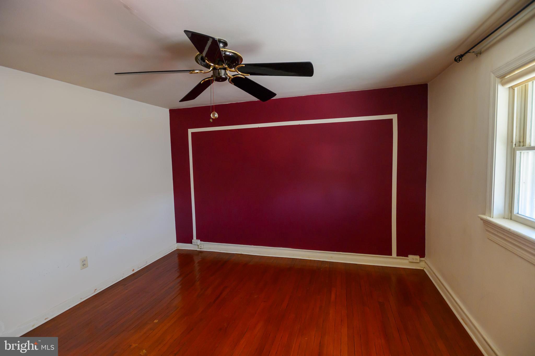 127 SHERBROOK BOULEVARD