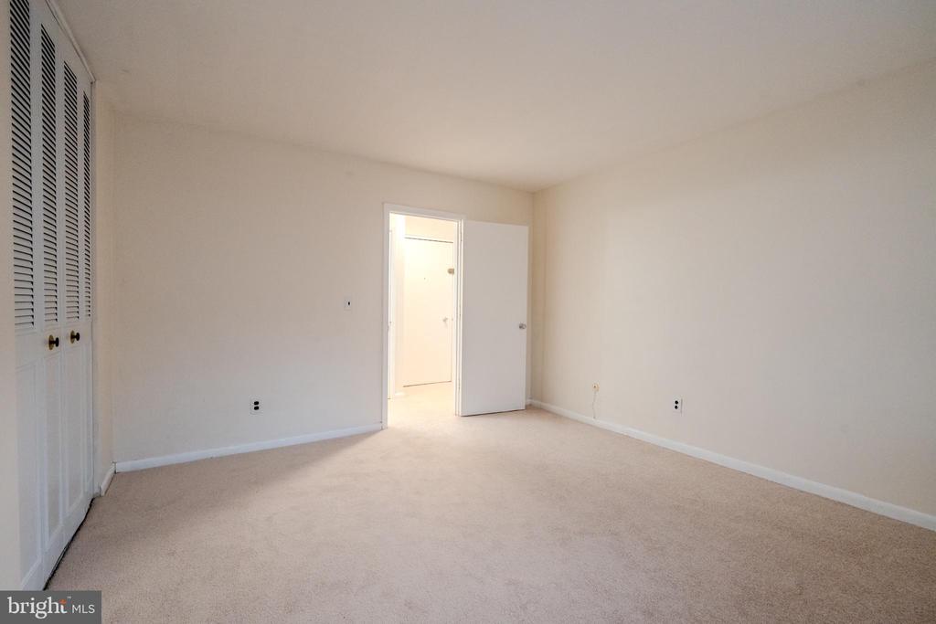 1016 W BALTIMORE PIKE C11