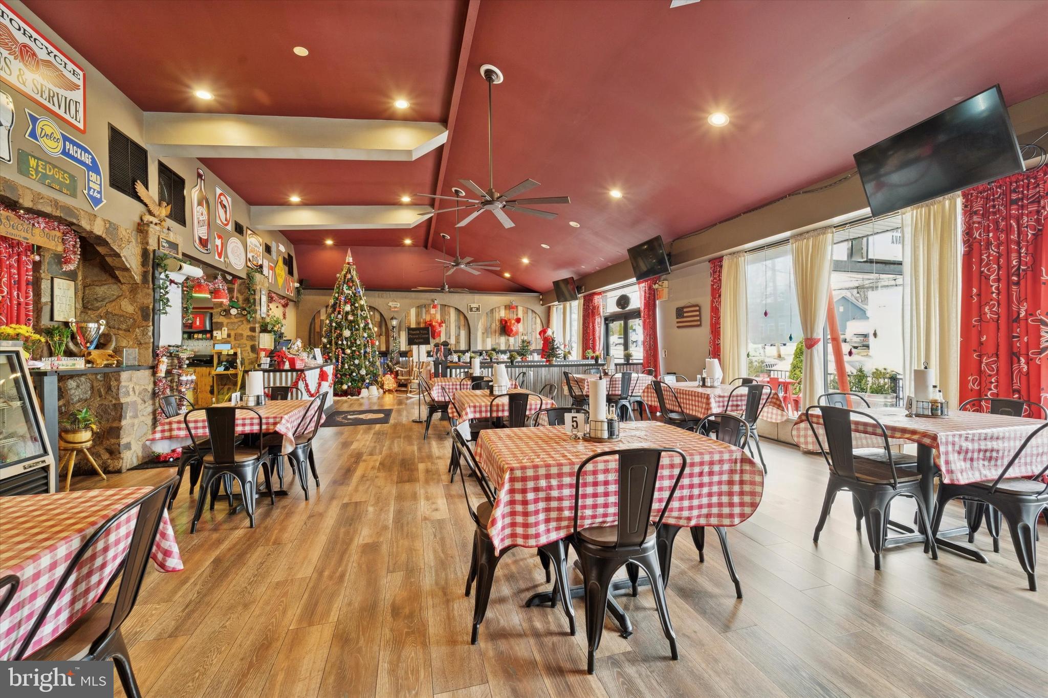 265 E TOWNSHIP LINE ROAD