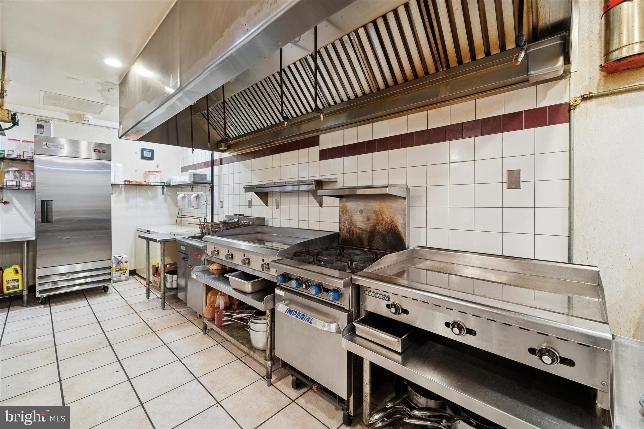 265 E TOWNSHIP LINE ROAD