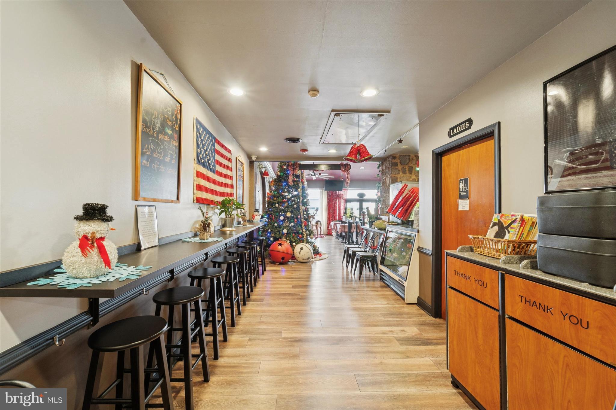 265 E TOWNSHIP LINE ROAD