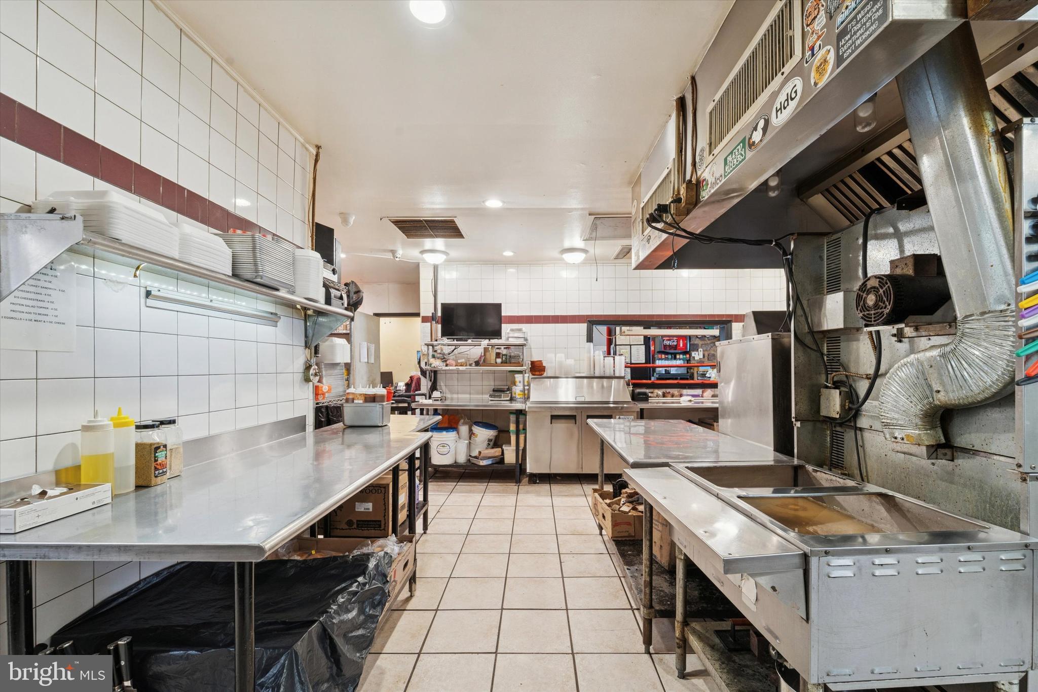 265 E TOWNSHIP LINE ROAD