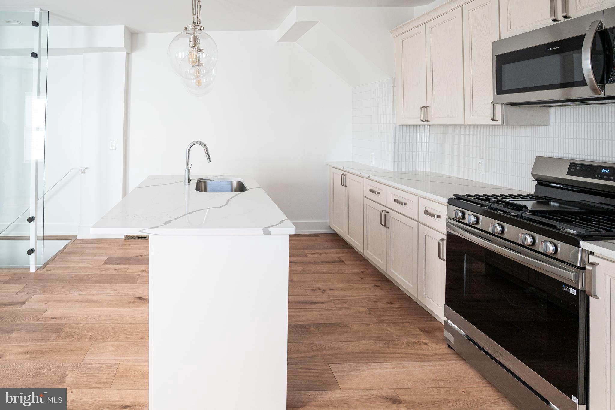 2538 COUNTY LINE ROAD 1