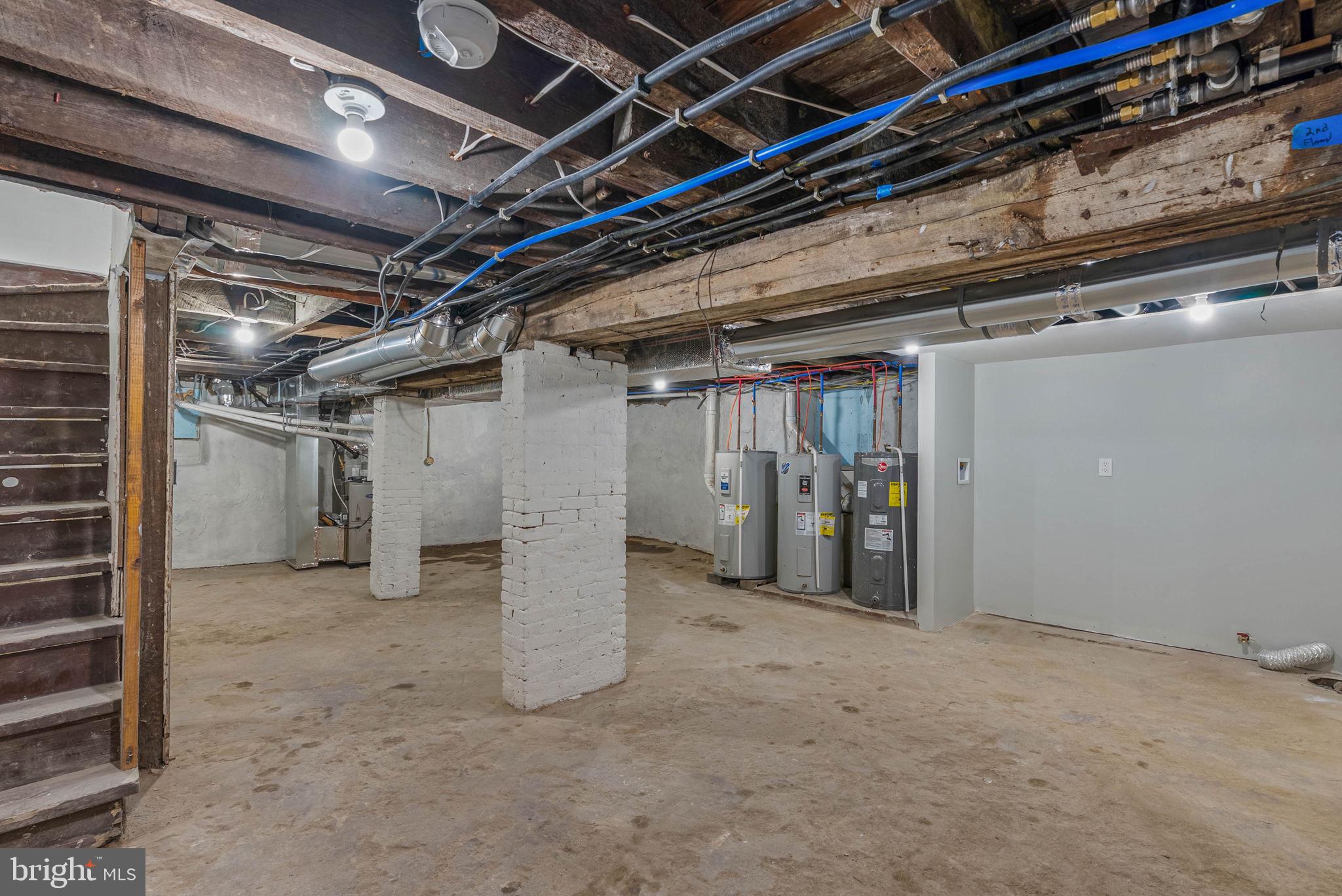 513 MACDADE BOULEVARD