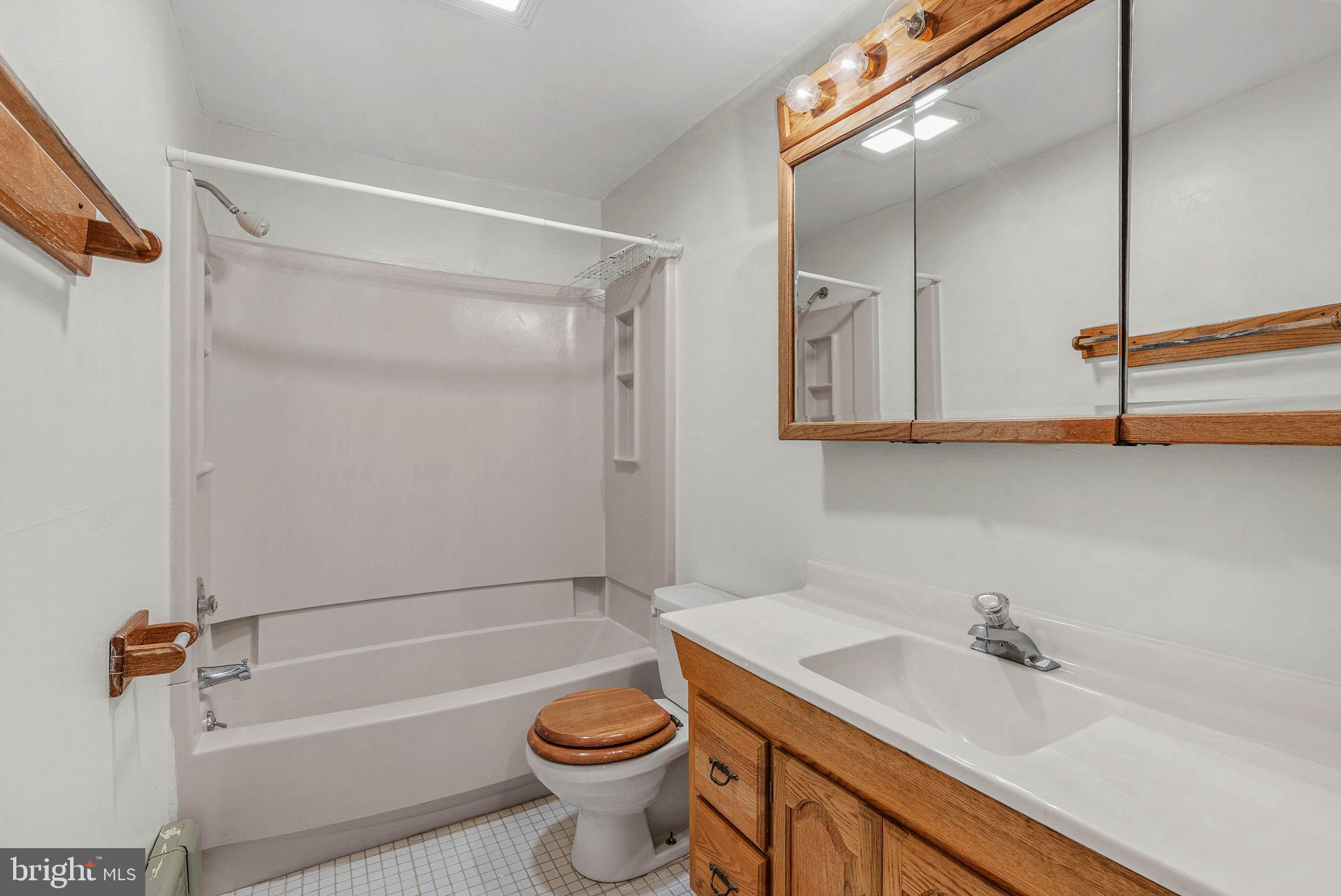 300 E BALTIMORE AVENUE