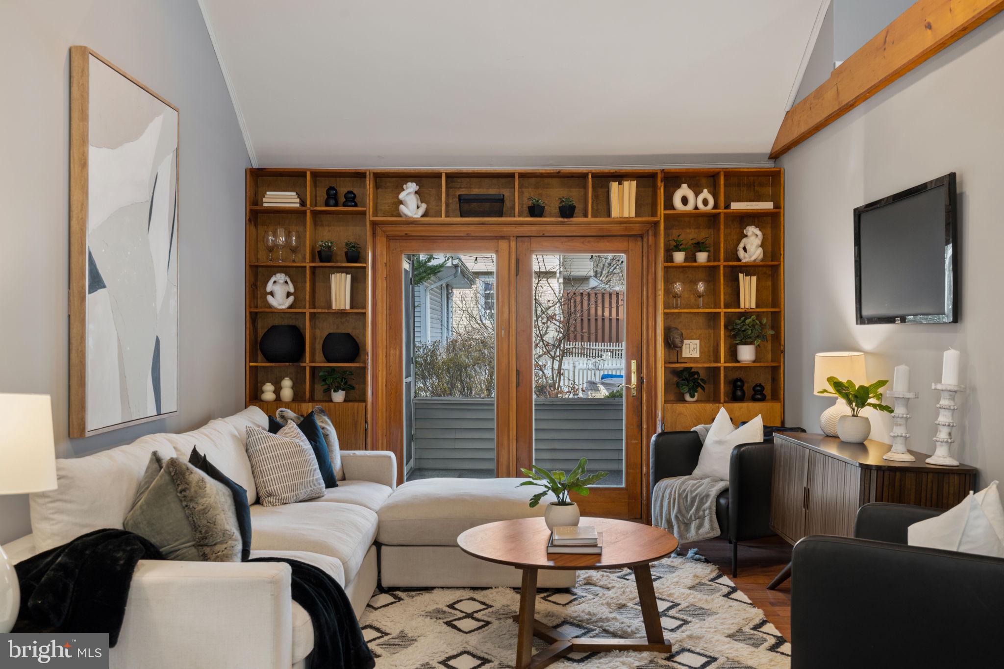 1321 ANNABELLA AVENUE