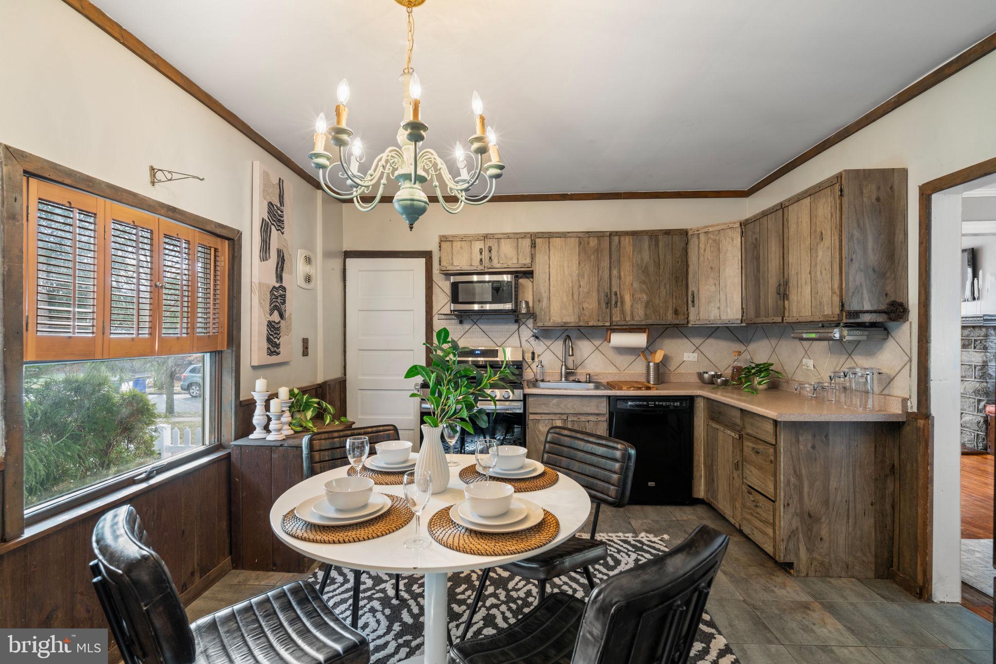 1321 ANNABELLA AVENUE