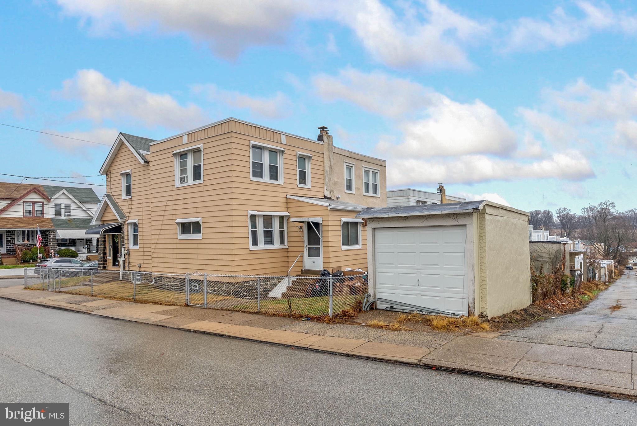 101 N PENNOCK AVENUE