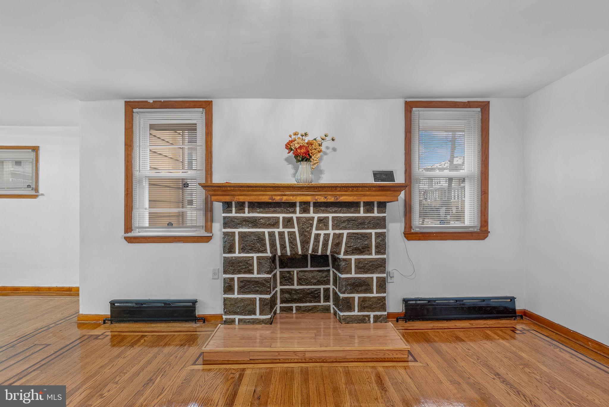 101 N PENNOCK AVENUE