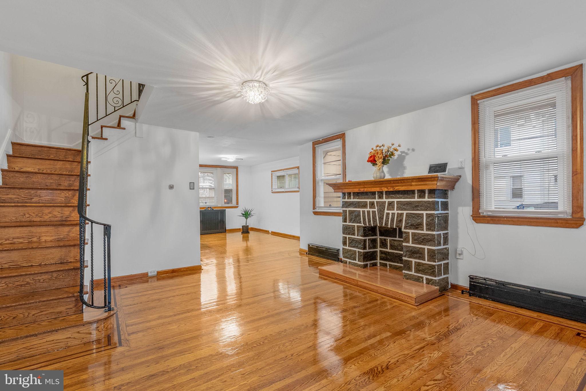 101 N PENNOCK AVENUE