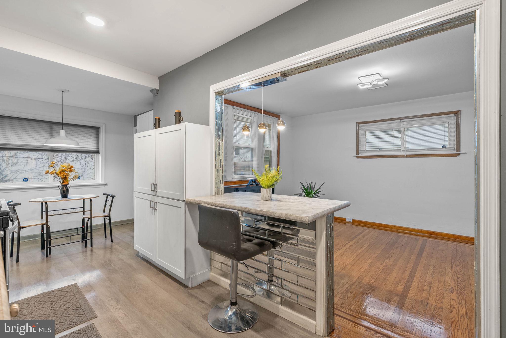 101 N PENNOCK AVENUE